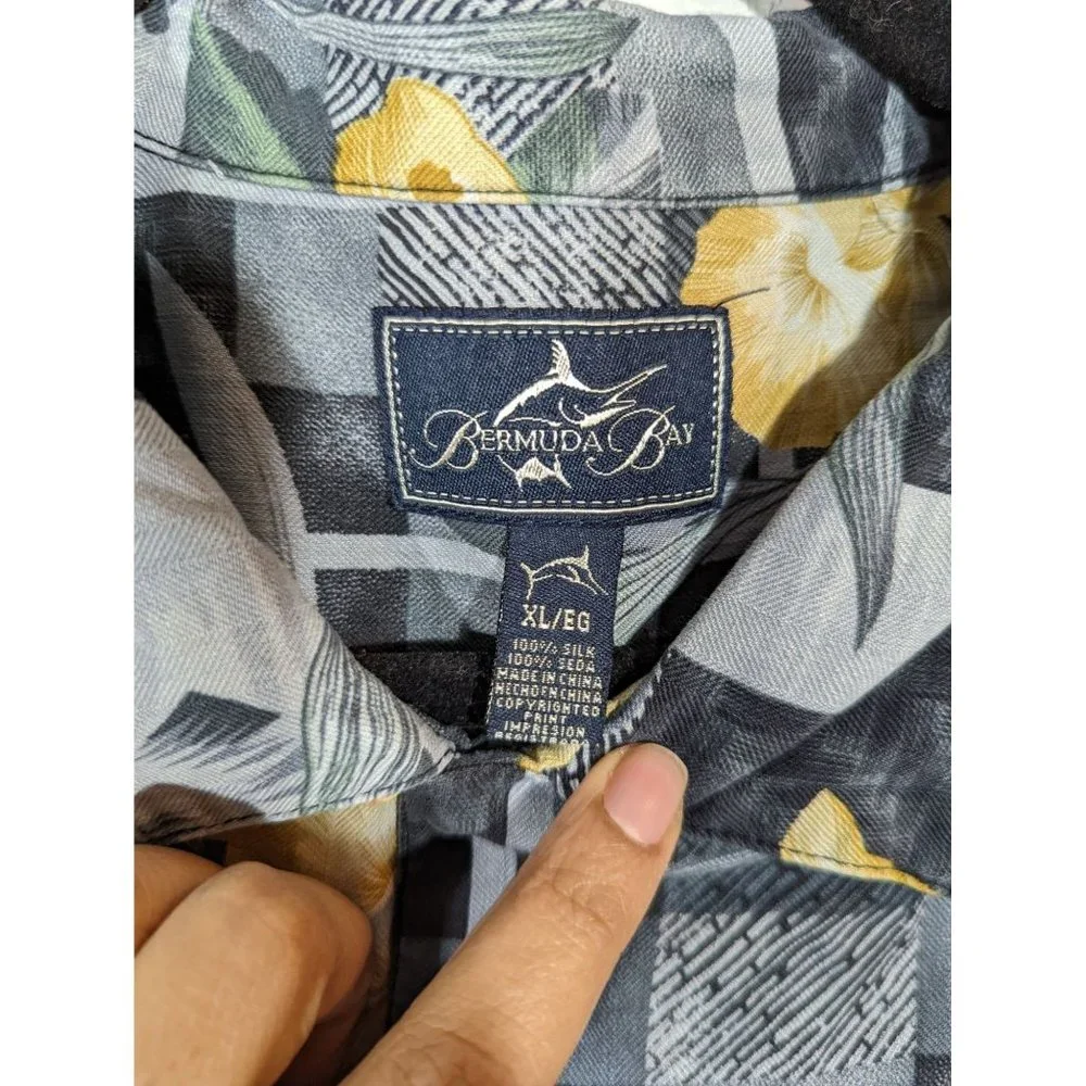 Bermuda Bay 100% Silk Button Down Floral‎ Shirt Men's Size XL